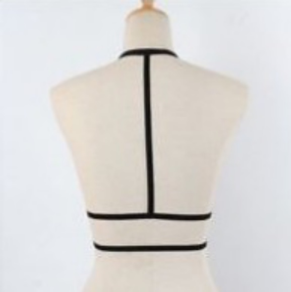 Black Strappy Hollow Cage Harness Bralette - Picture 3 of 3